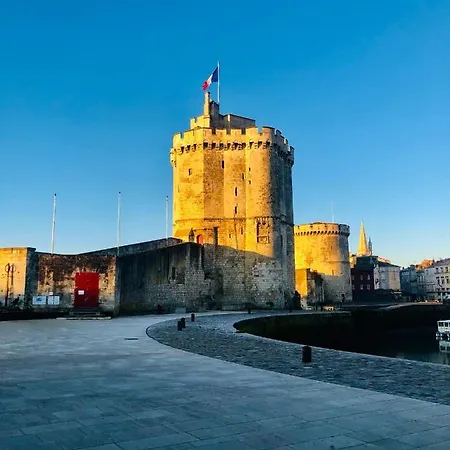 Nuit Insolite Sur Un Voilier Au Coeur De La Rochelle La Rochelle  Exterior photo