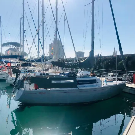 Nuit Insolite Sur Un Voilier Au Coeur De La Rochelle La Rochelle  Exterior photo