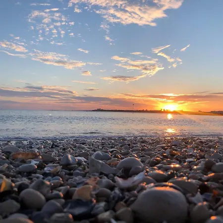 Nuit Insolite Sur Un Voilier Au Coeur De La Rochelle La Rochelle  Exterior photo