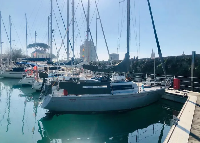 Nuit Insolite Sur Un Voilier Au Coeur De La Rochelle